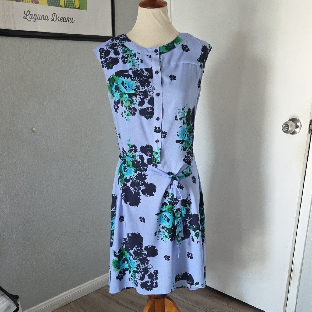 New York & Company Light Blue Floral Tie-Waist Midi Dress